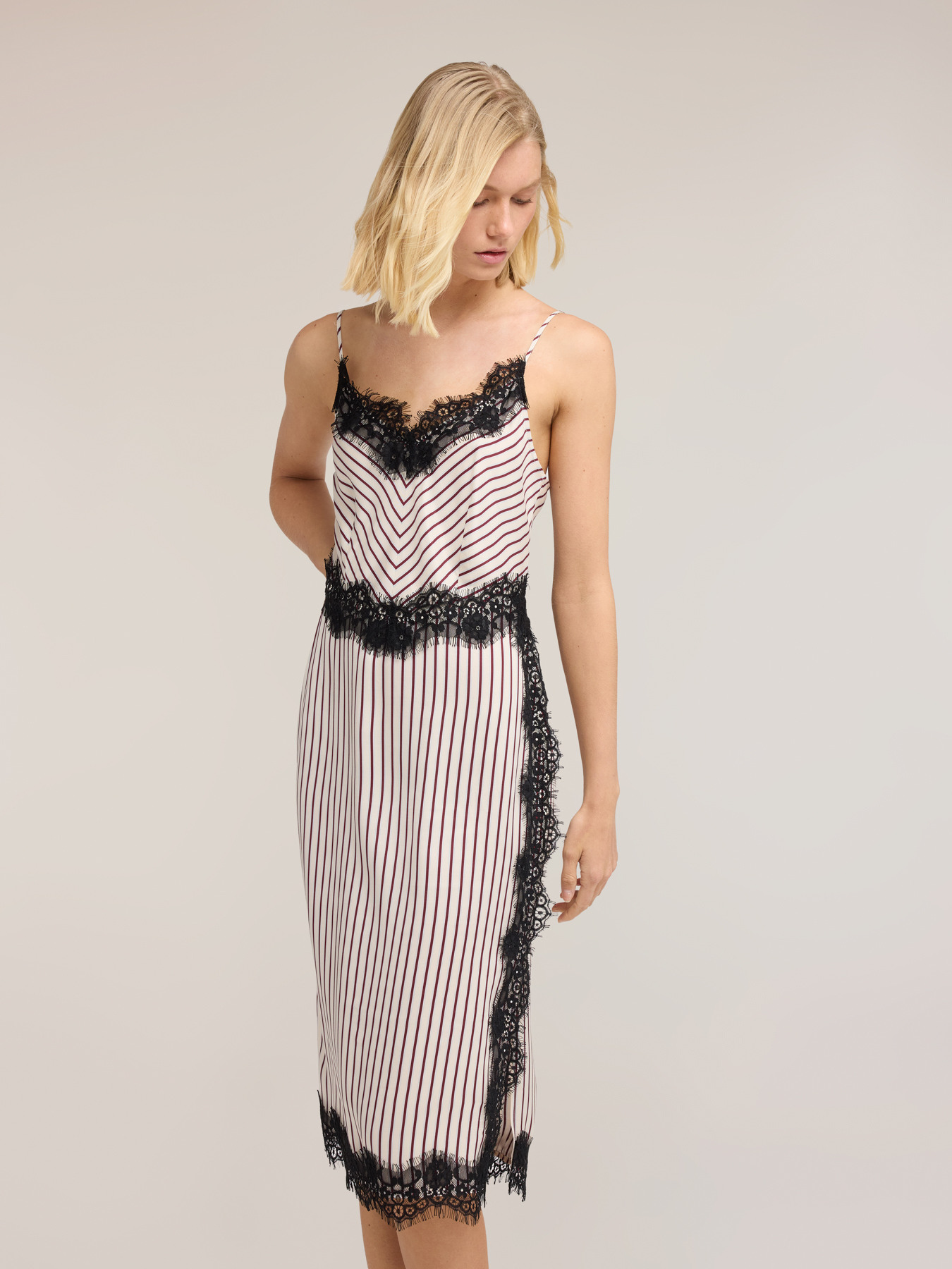 Vestito tubino in twill con inserti pizzo image number 2