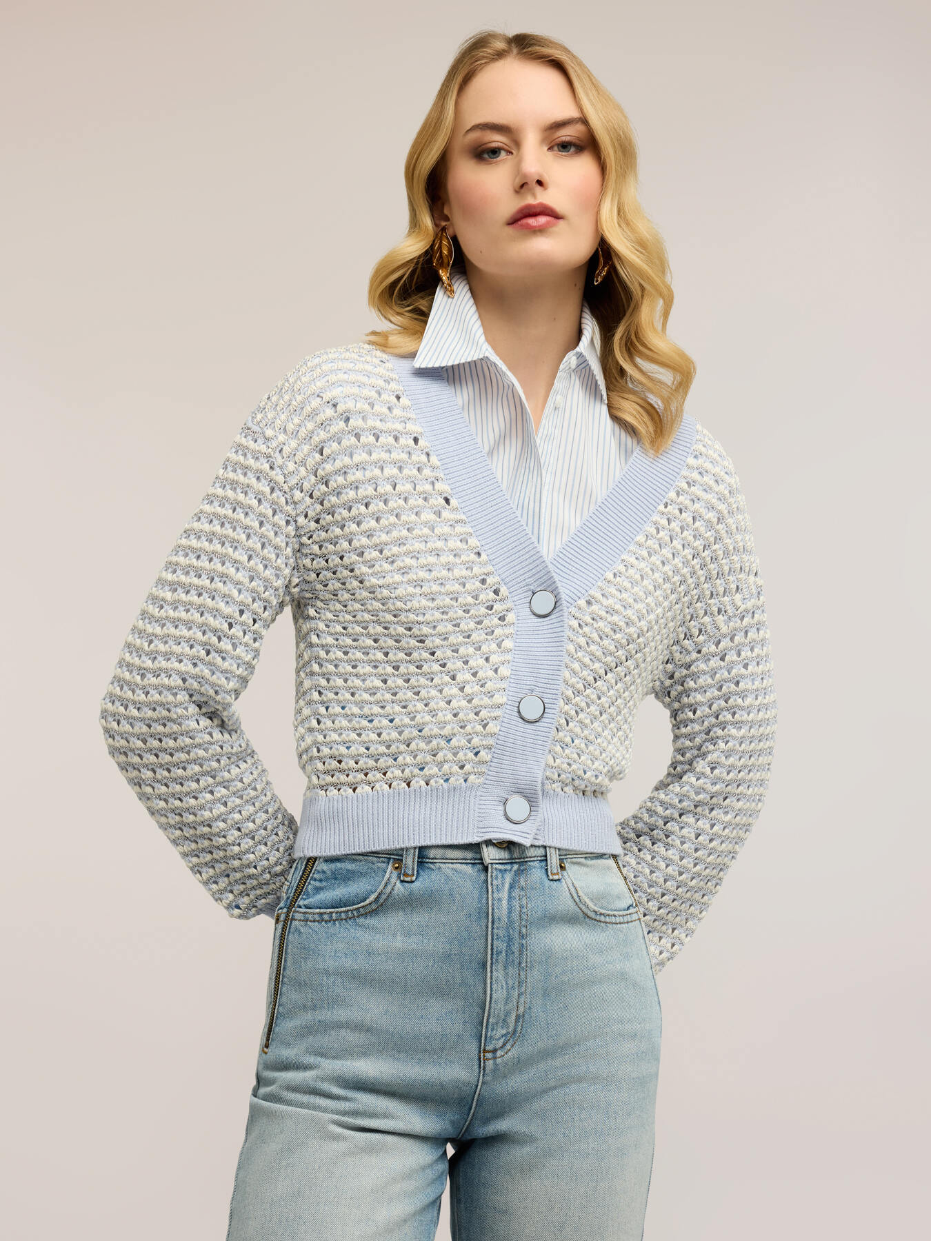 Cardigan corto in maglia lurex traforata image number 0