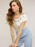 T-shirt con ricamo di paillettes image number 3