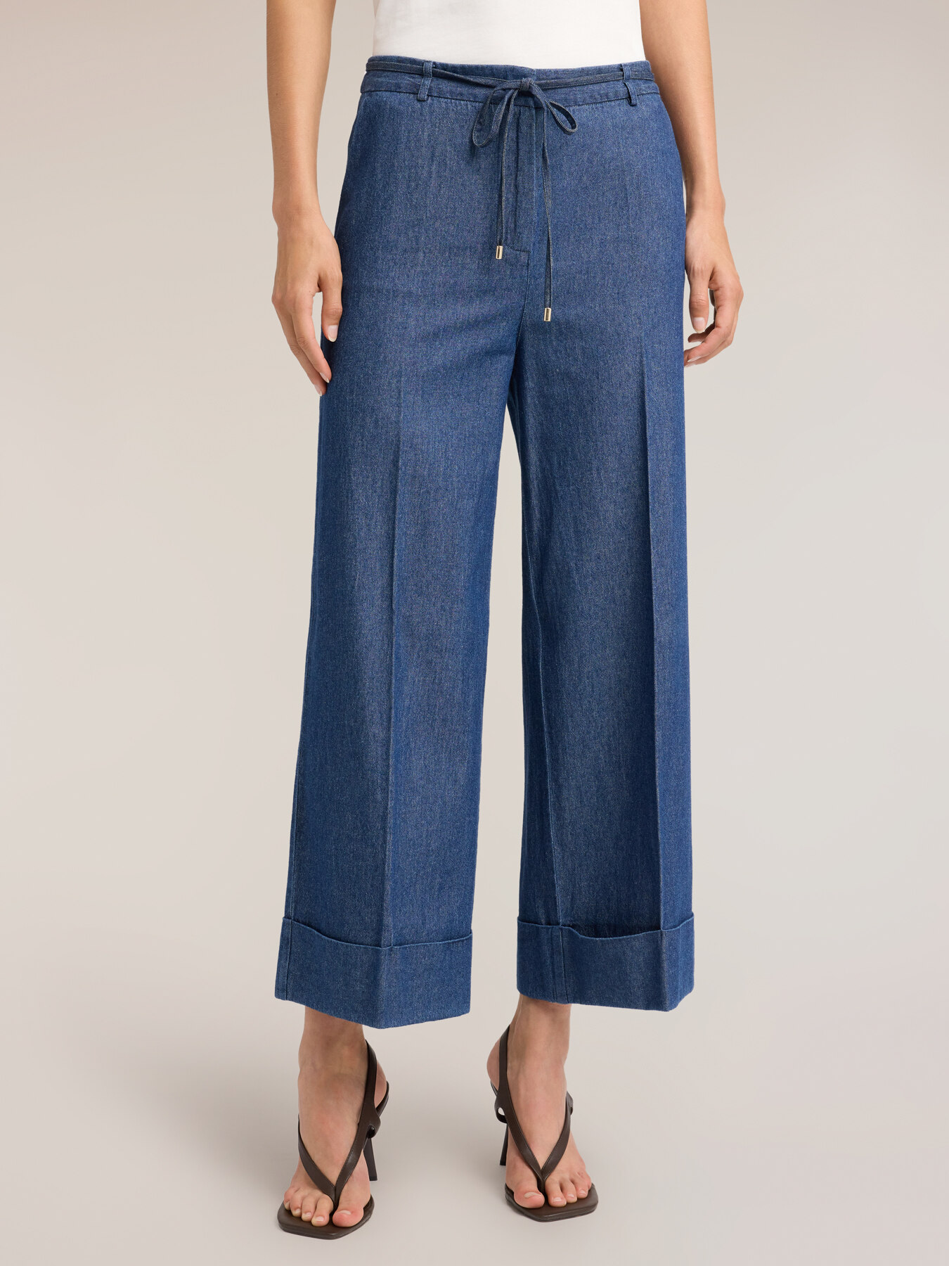 Jeans cropped palazzo con coulisse image number 3