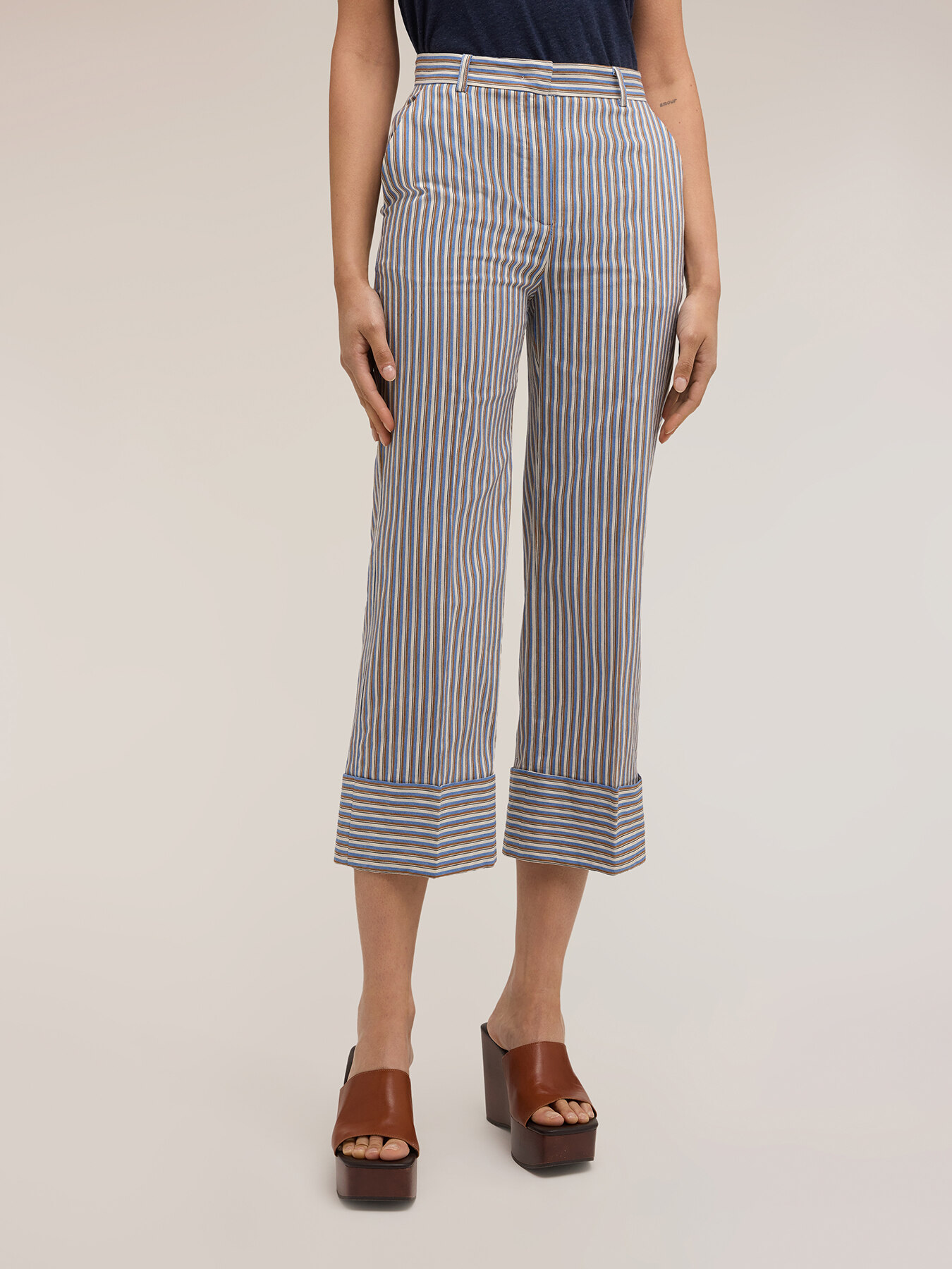 Pantaloni cropped a righe in misto cotone image number 0