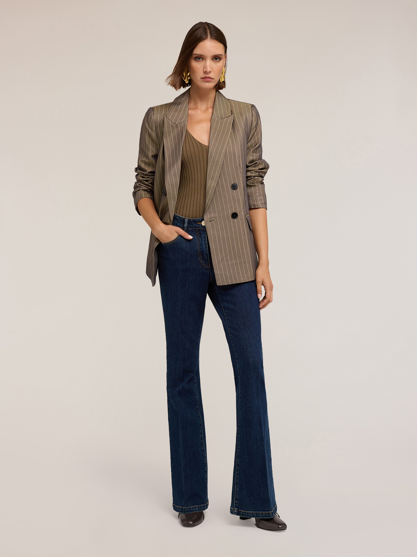 Jeans flare Elle image number 7