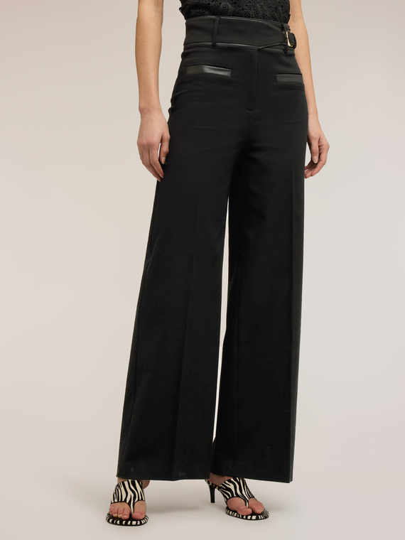 Pantaloni palazzo con alta cintura