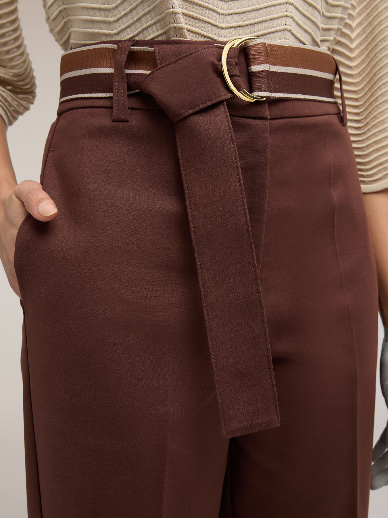 Pantaloni regular con cintura image number 2