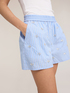 Shorts in popeline a righe con ricami gioiello image number 3