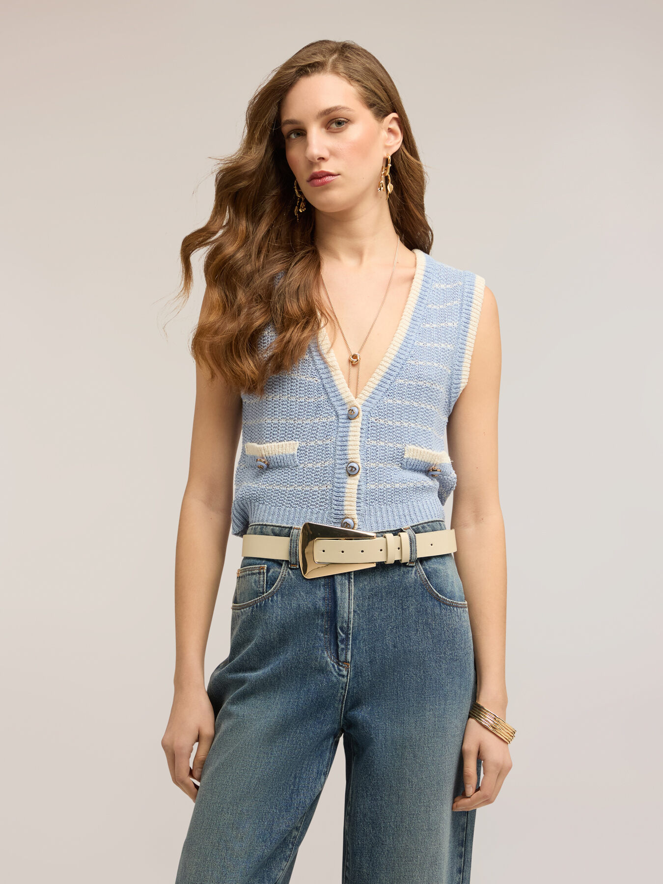Gilet cropped in maglia lavorata image number 3
