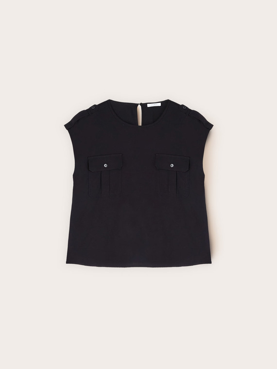 Top con drappeggio laterale