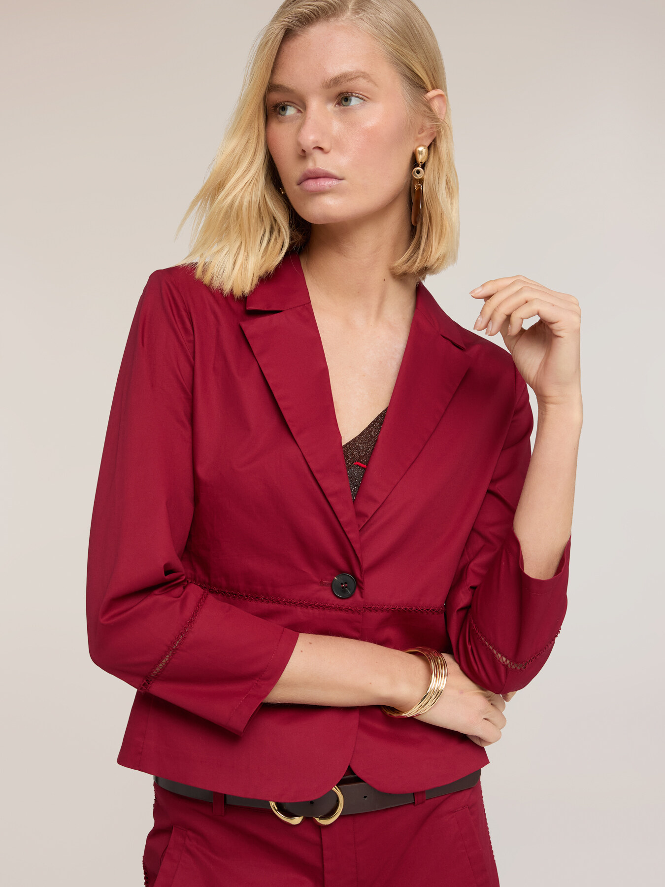 Blazer in twill di cotone con ajour&eacute; image number 3