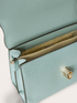 Borsa tracolla con catena e nottolino image number 4