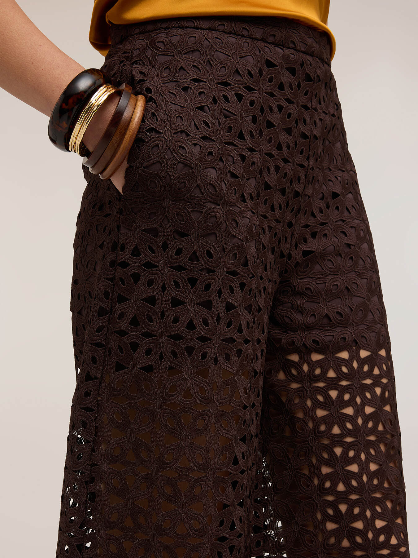 Pantaloni palazzo in pizzo macram&eacute; image number 3
