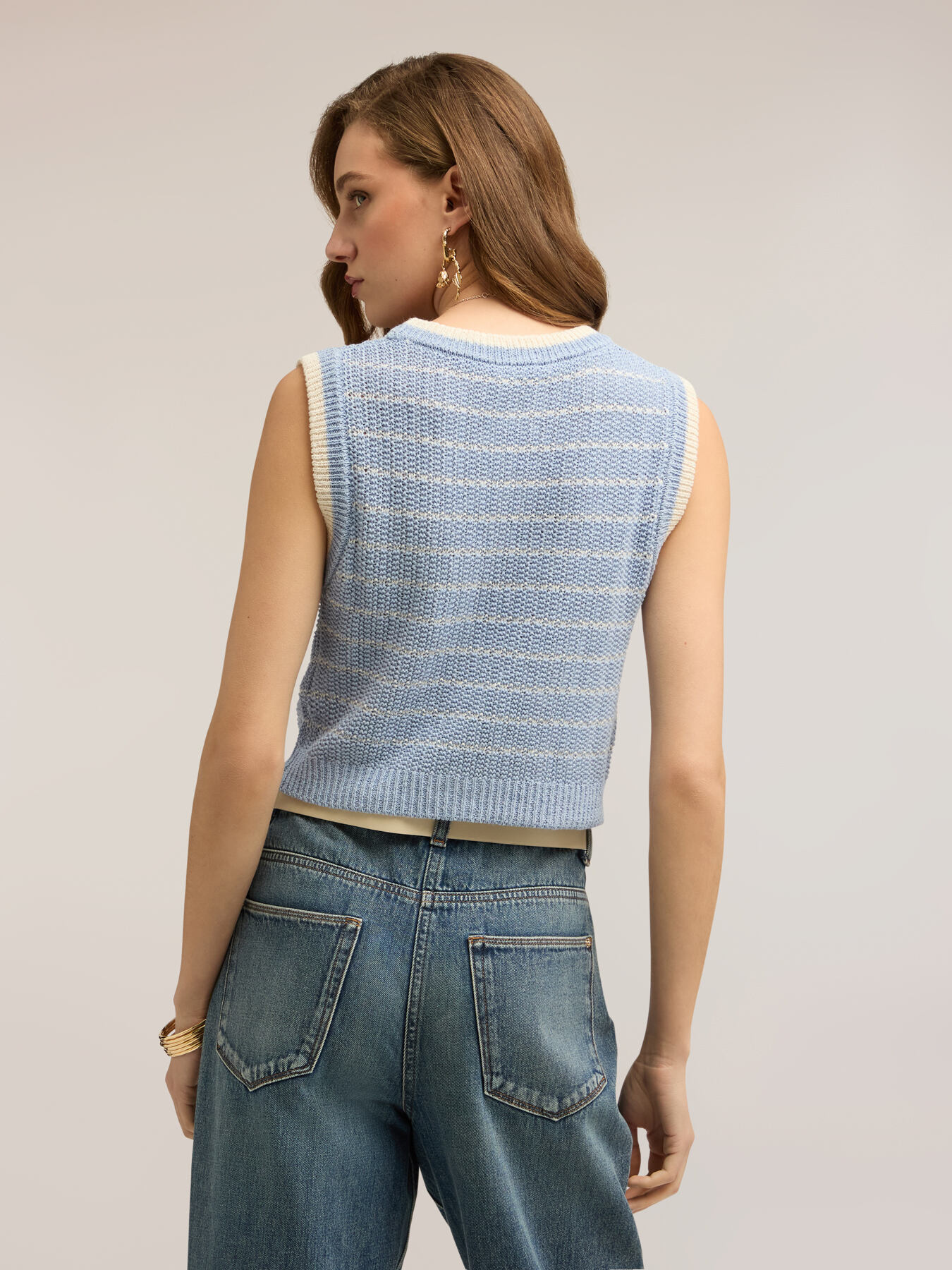 Gilet cropped in maglia lavorata image number 1