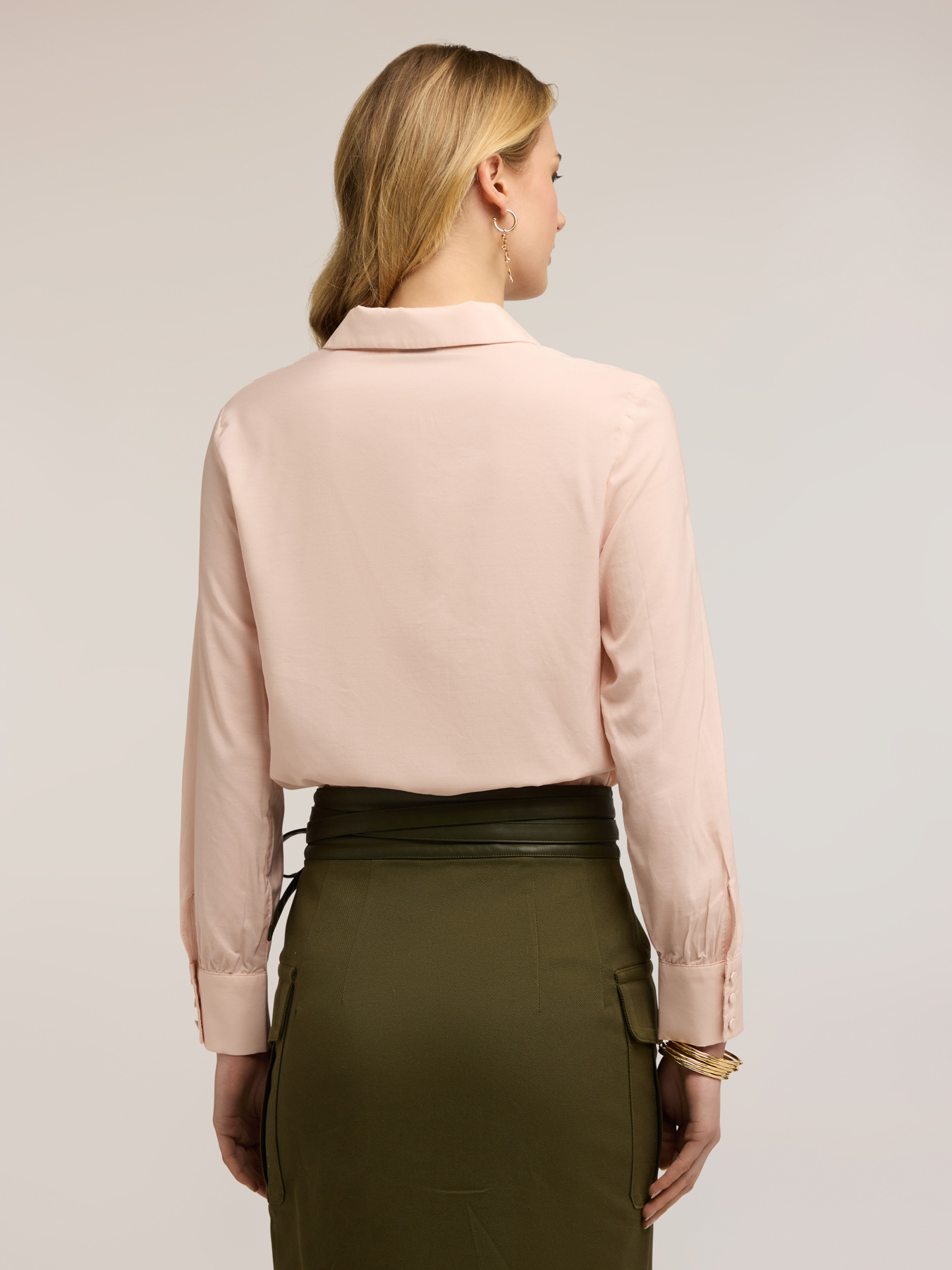 Blusa in raso con colletto image number 1