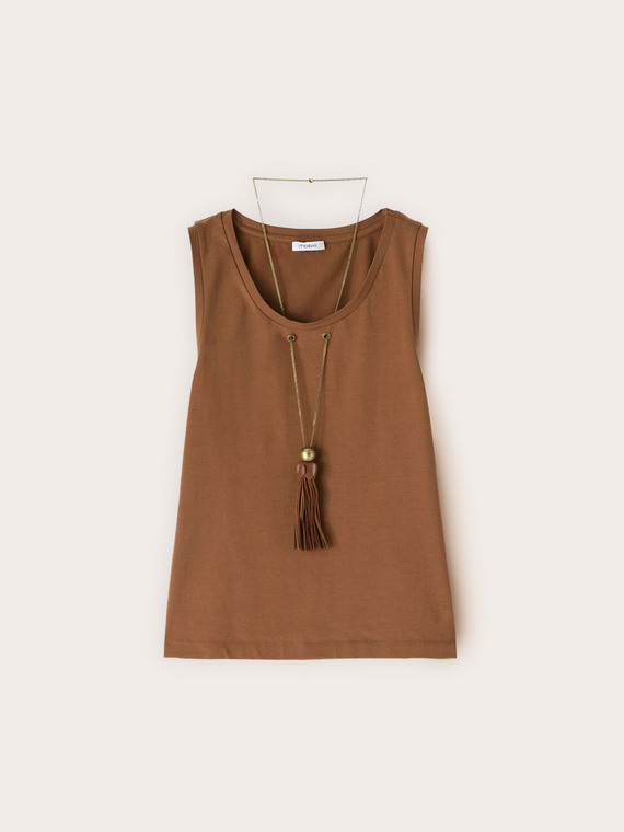 Top con collana a nappa integrata