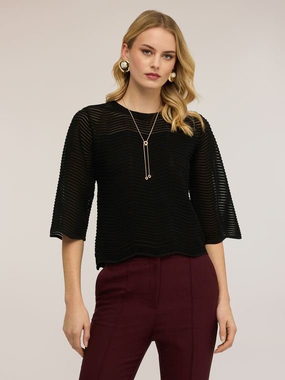 Maglia traforata in misto viscosa