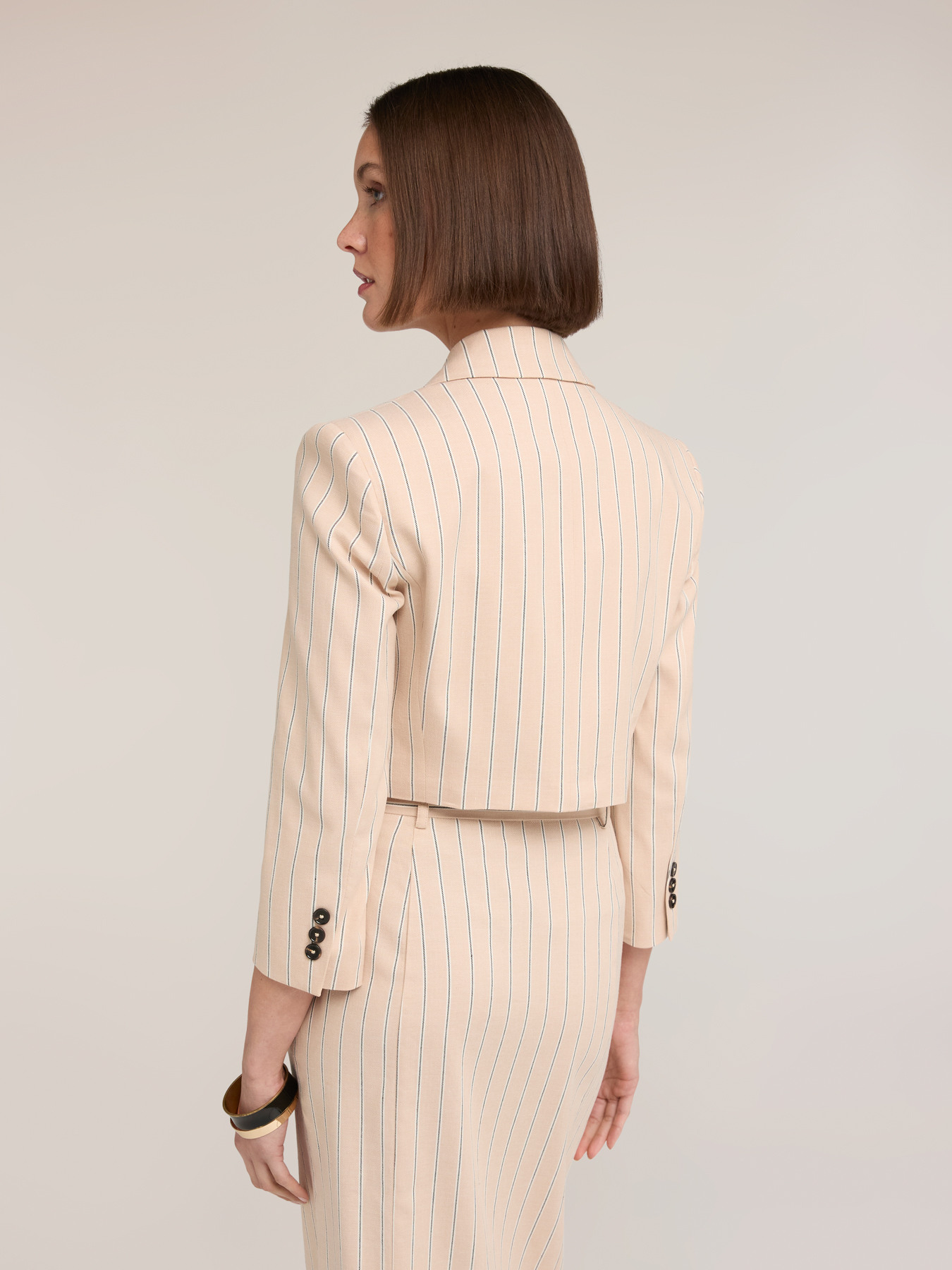 Blazer spencer in misto lino a righe image number 1