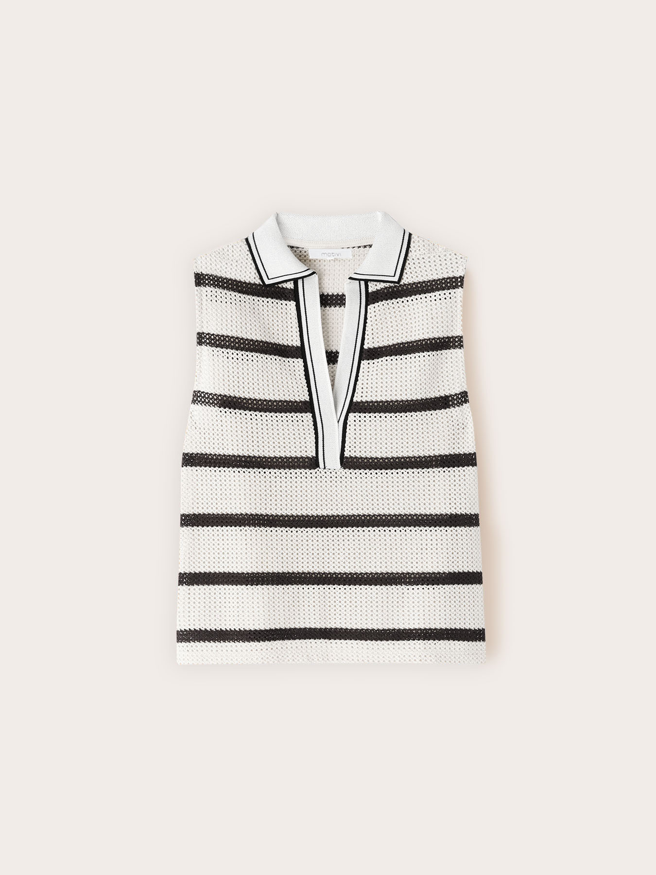 Top in maglia ajour&eacute; a righe con colletto polo image number 4