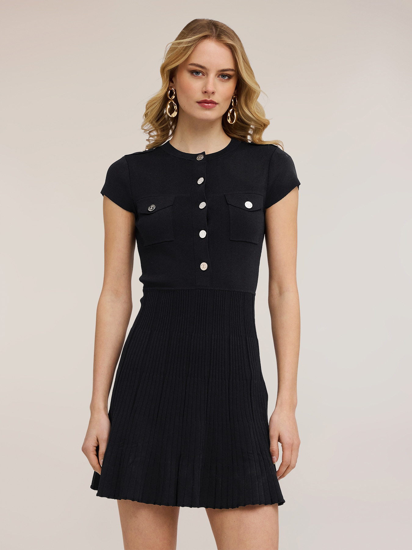 Vestito flare in maglia con bottoni image number 2