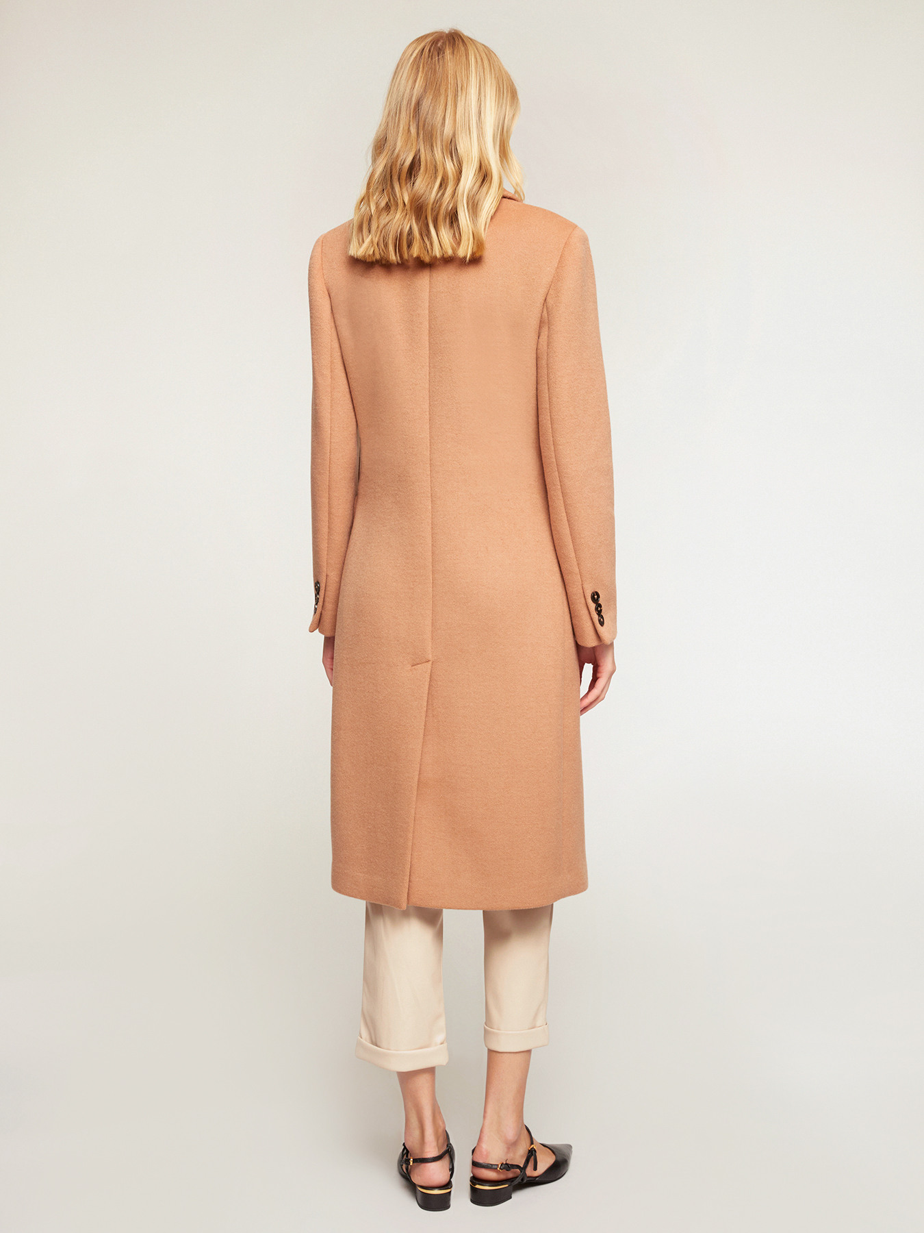 Cappotto doppiopetto in panno image number 1