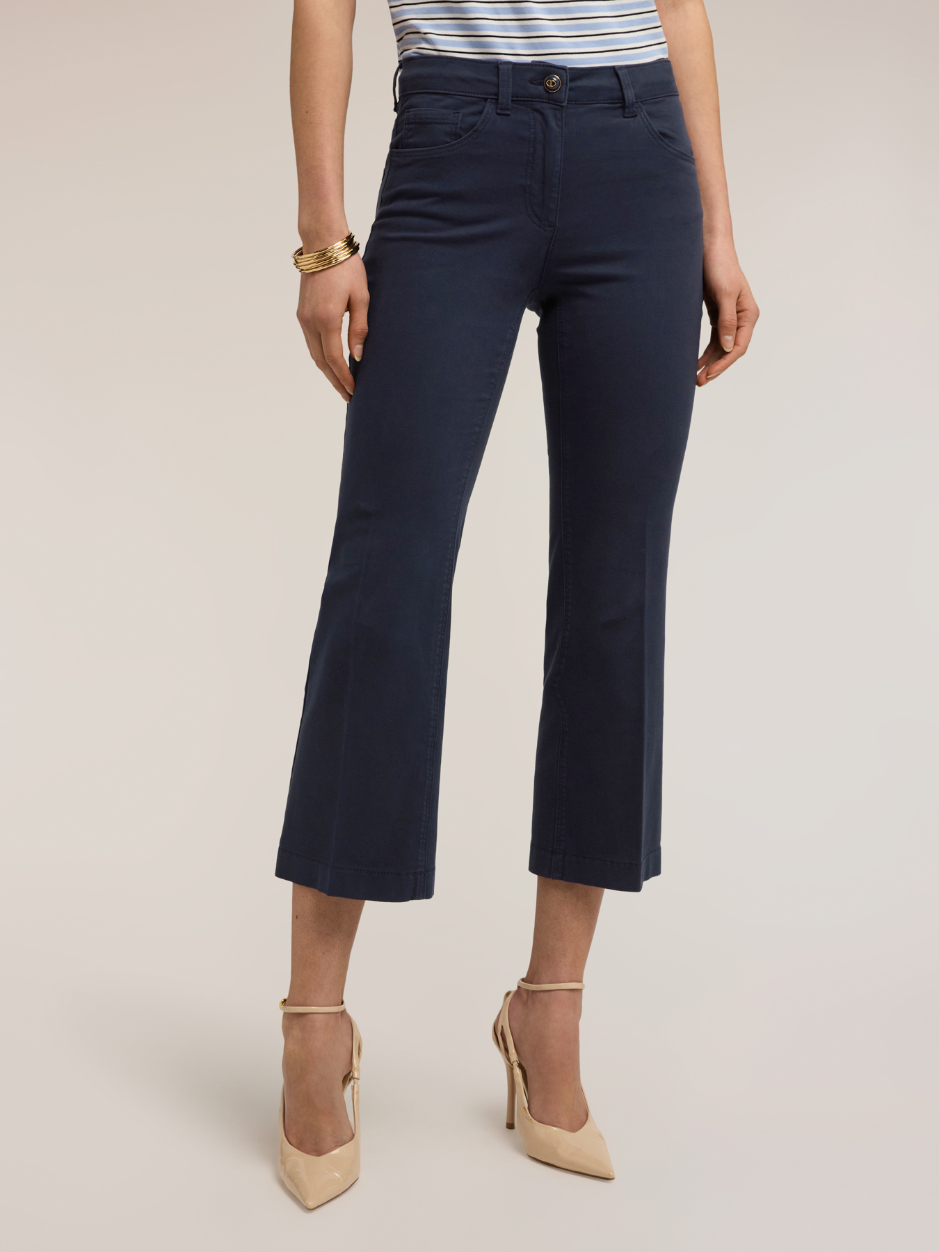 Pantaloni kick flare in drill image number 2