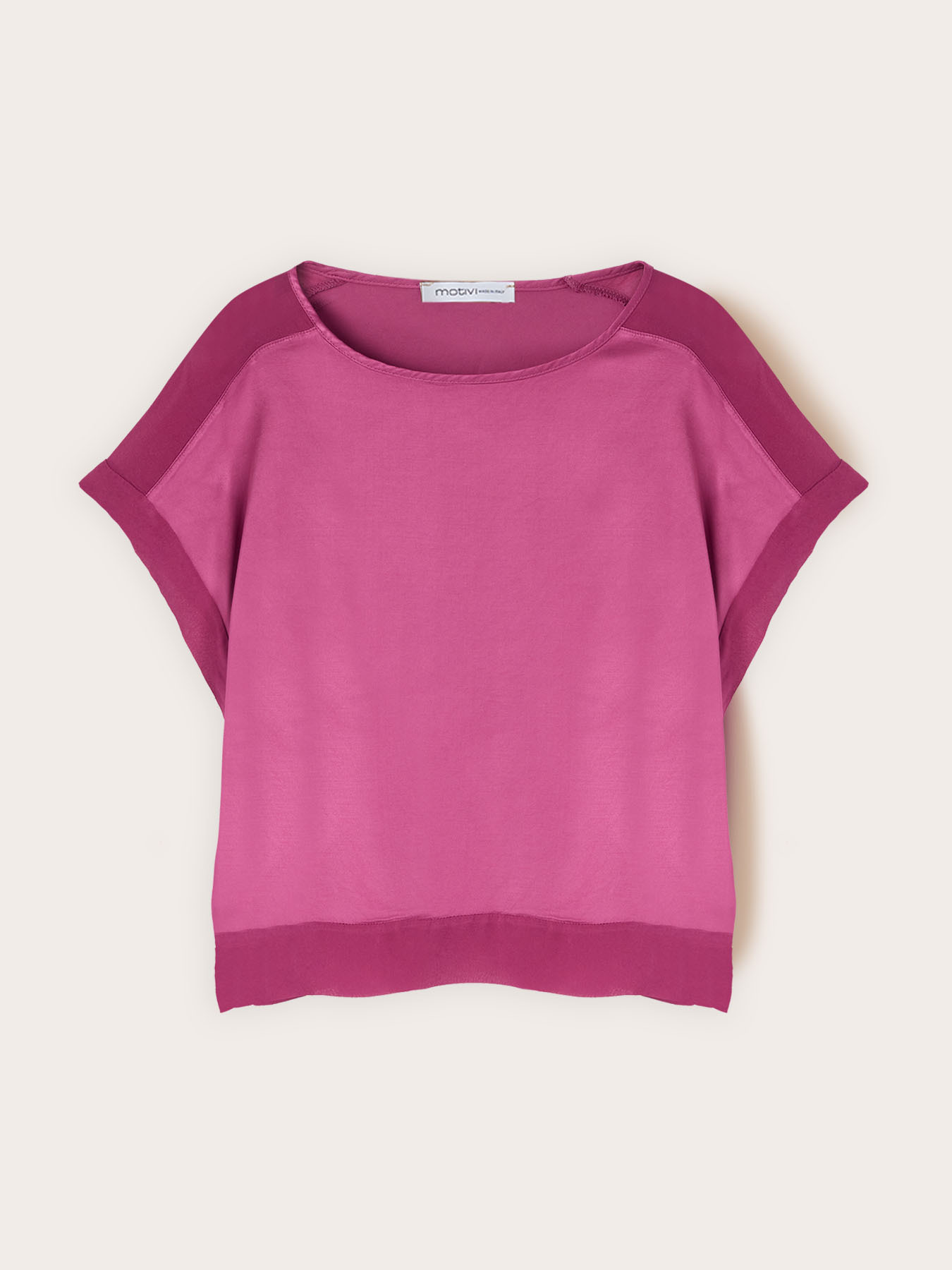 Blusa in raso con scollo a barchetta image number 4