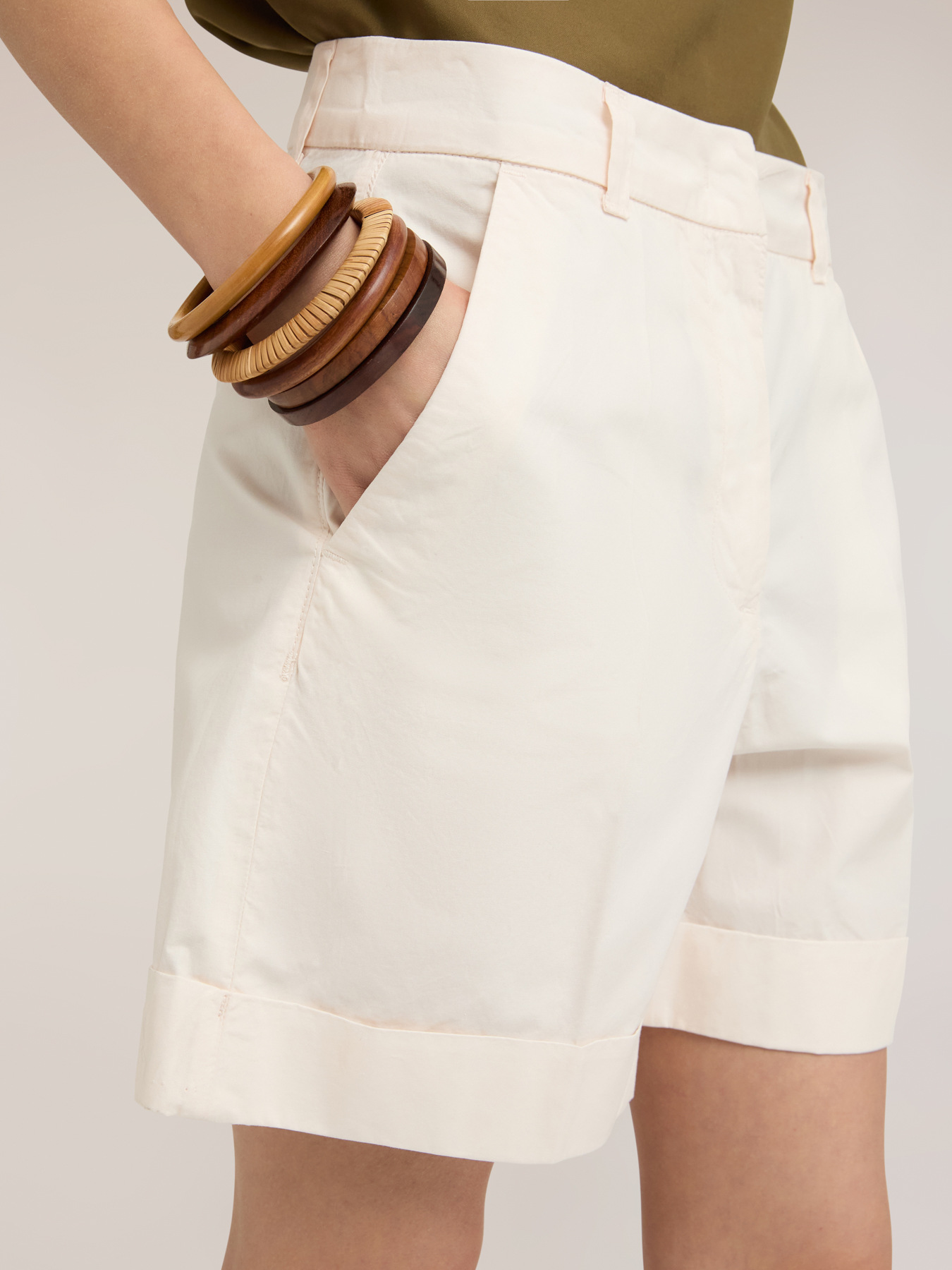 Shorts a vita alta in cotone image number 3