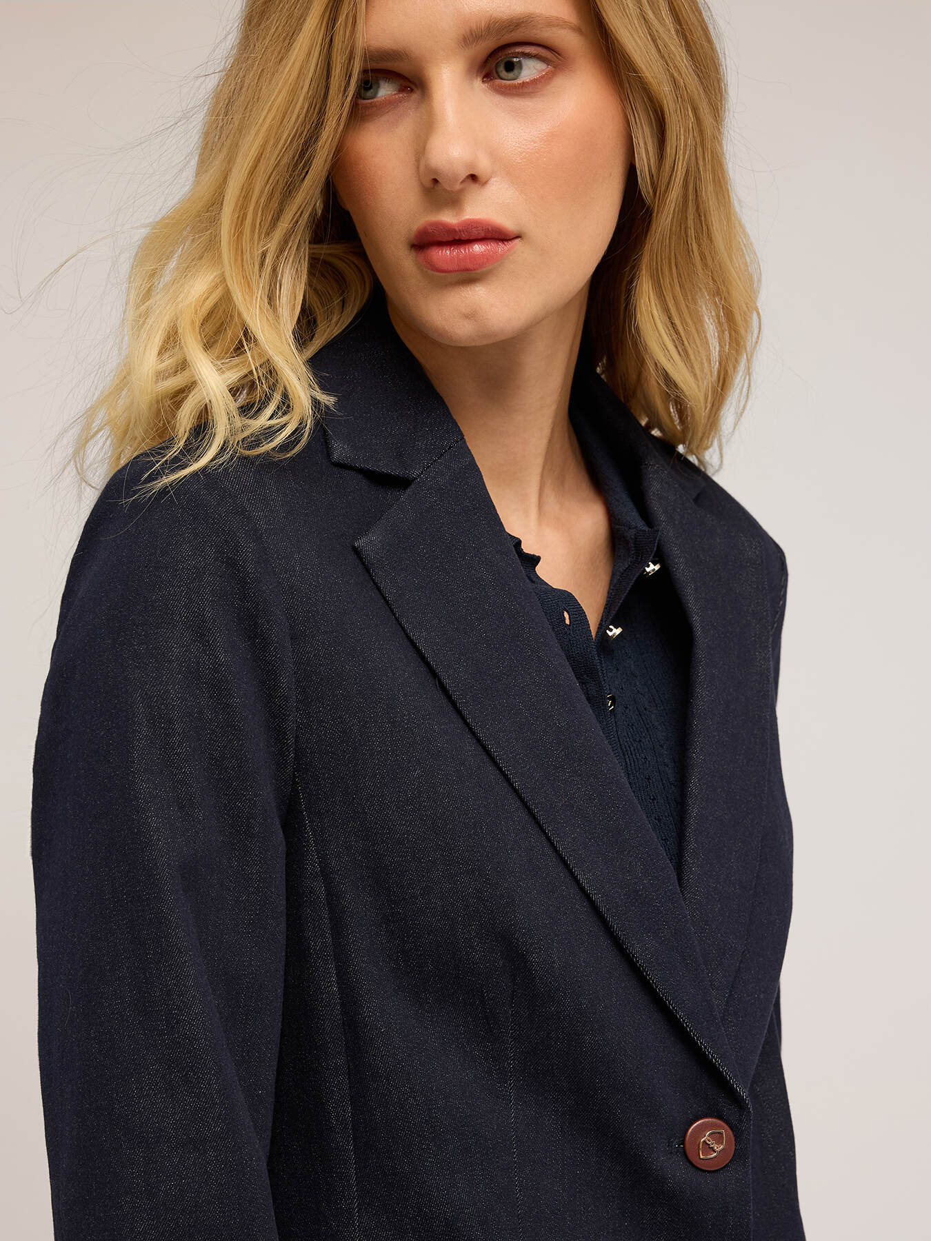 Giacca blazer monopetto in denim image number 2