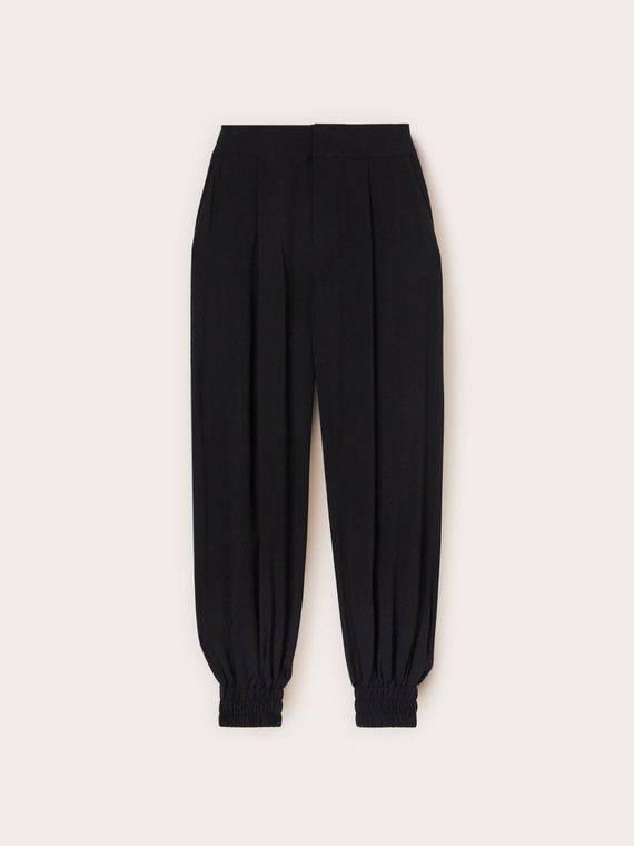 Pantaloni in viscosa con polsini sul fondo