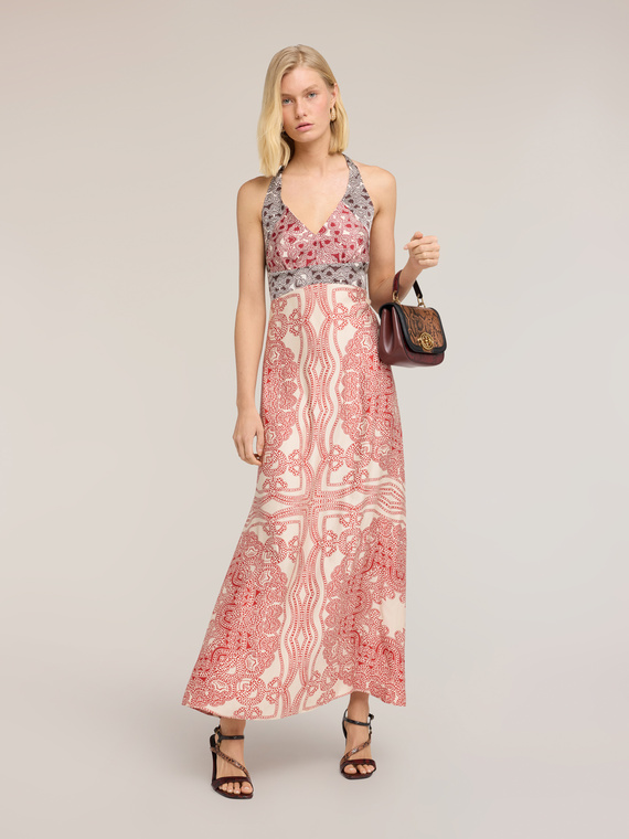 Vestito lungo in raso stampa paisley