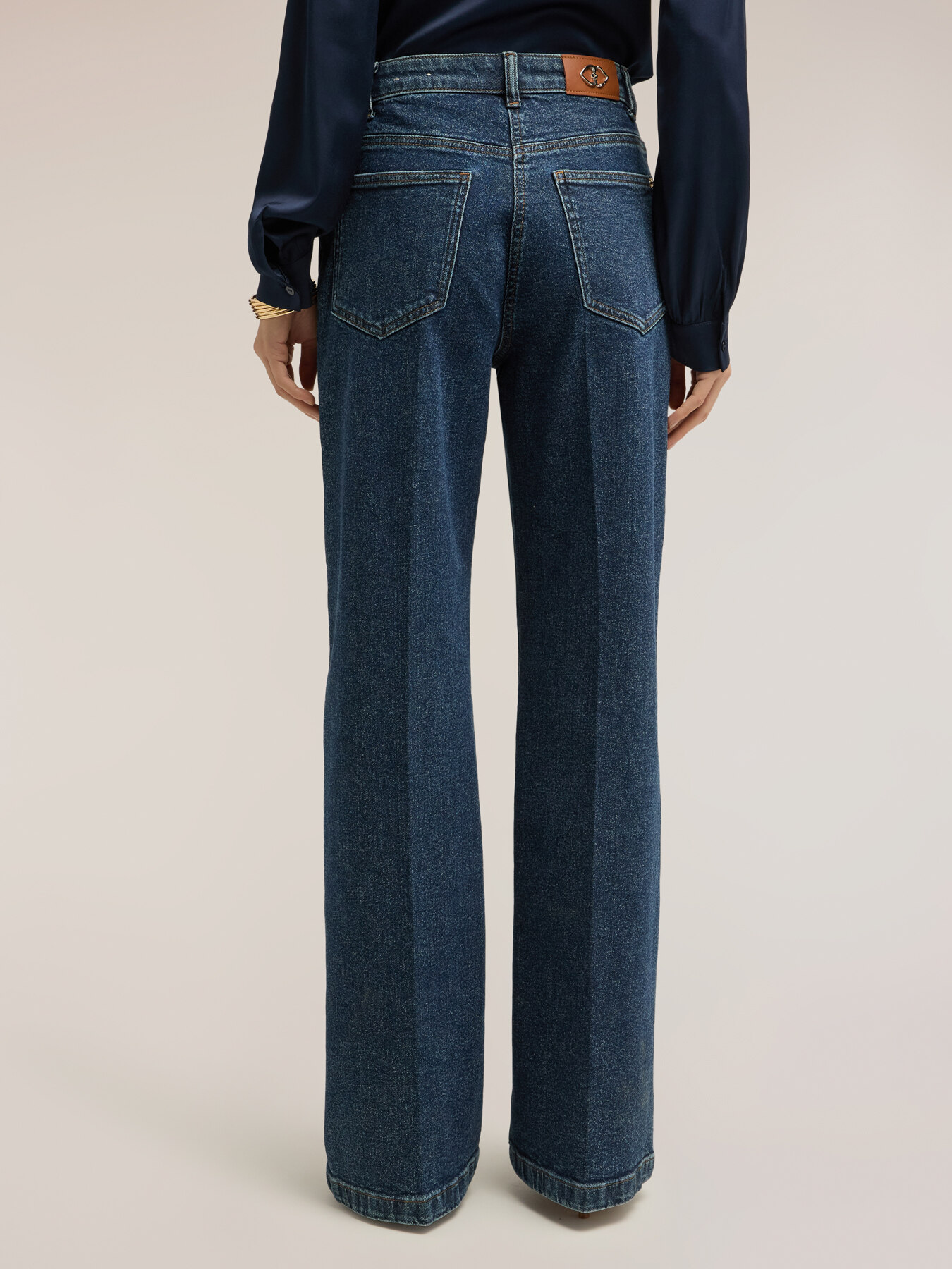 Jeans palazzo a vita alta image number 1