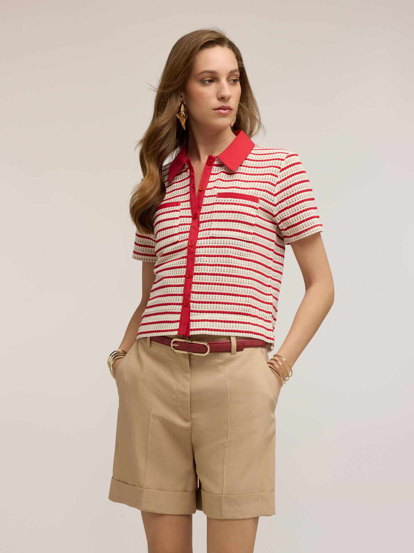 T-shirt a righe con colletto a contrasto image number 2