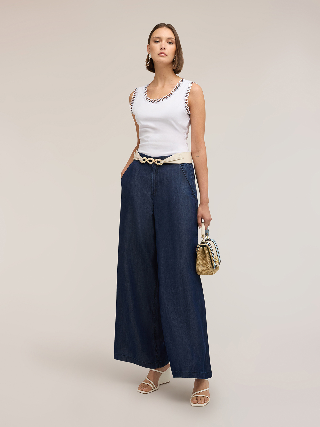 Jeans palazzo in denim lyocell image number 2