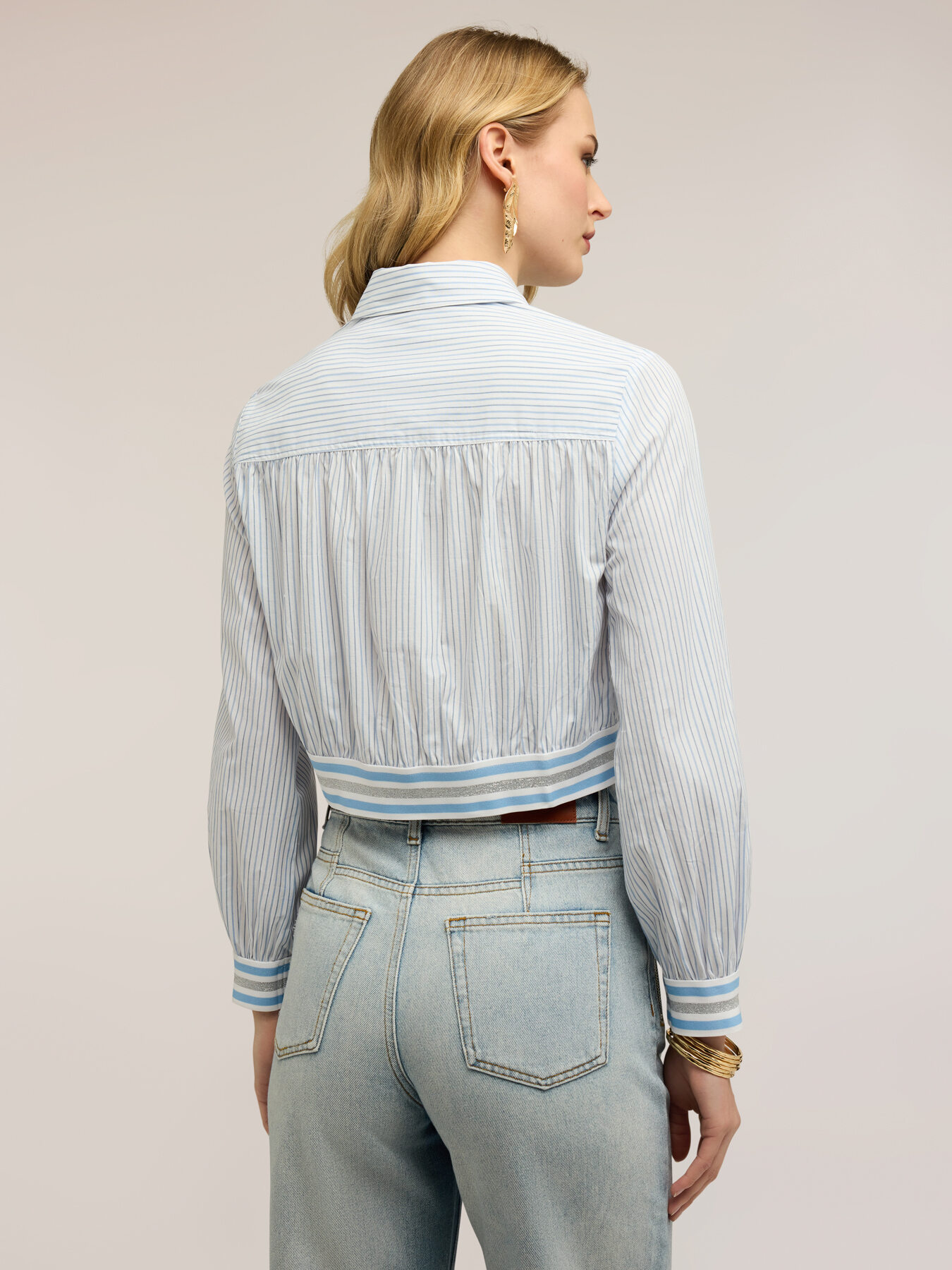 Camicia cropped a righe image number 1