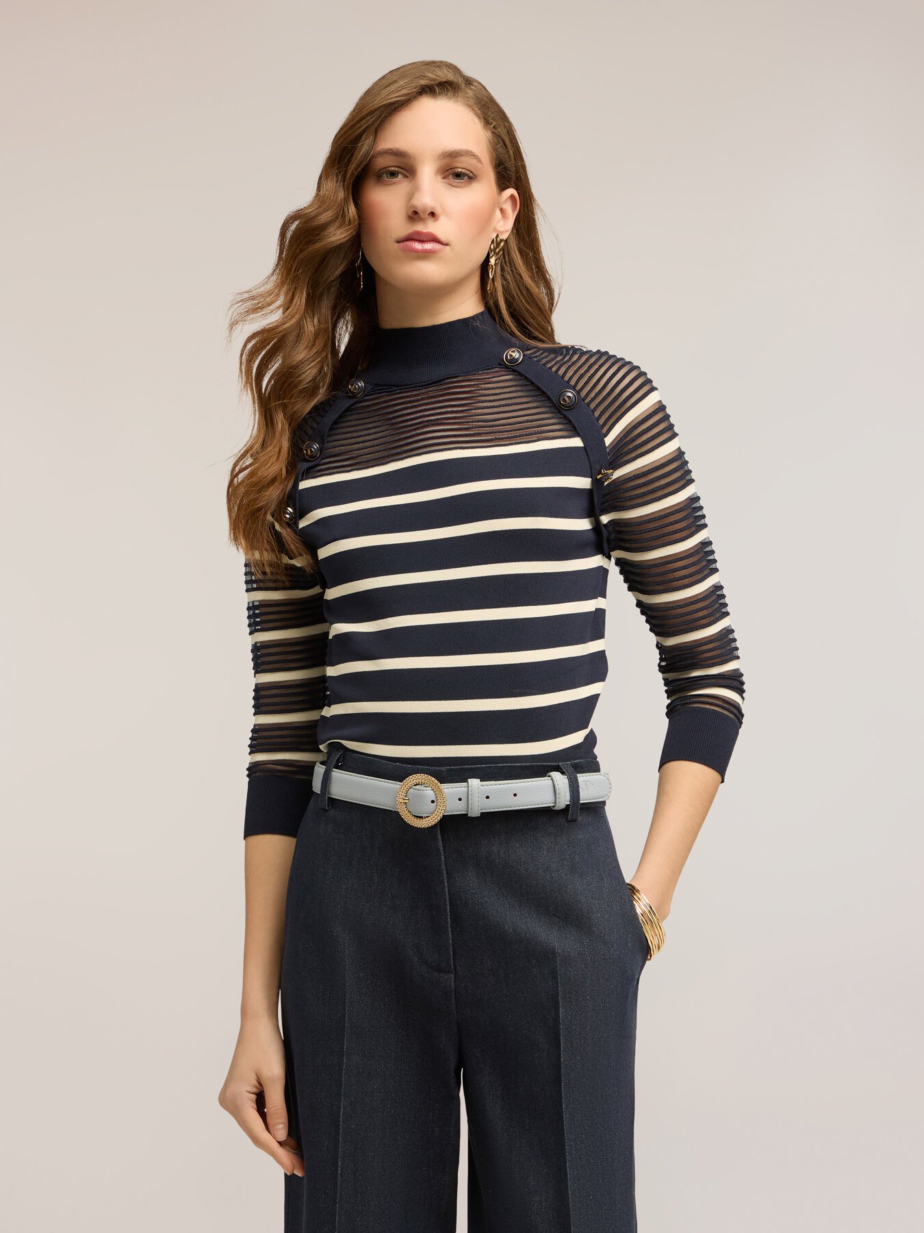 Maglia a righe con trasparenze image number 0