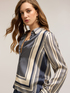 Camicia in raso fantasia foulard image number 3