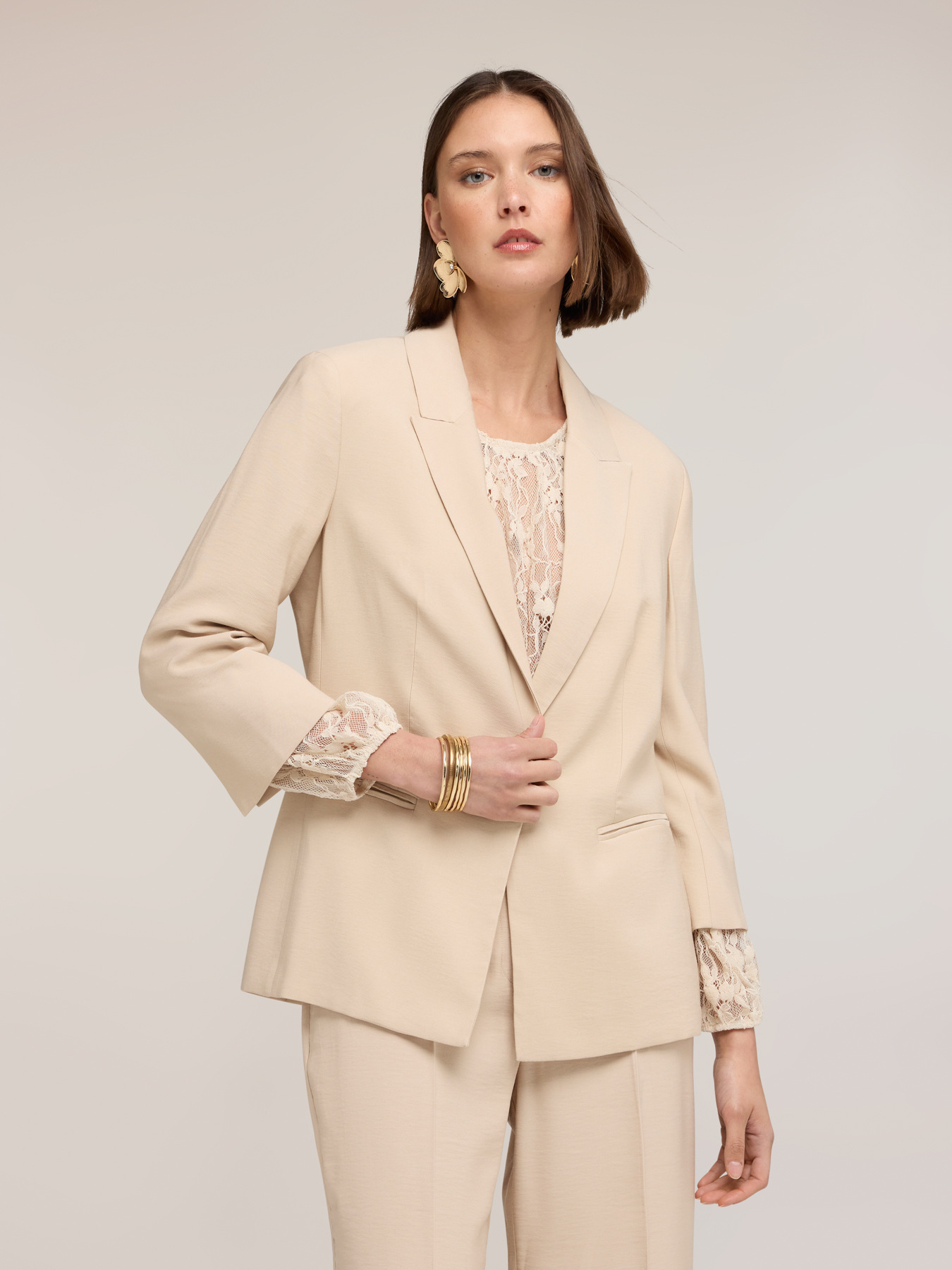 Blazer monopetto in tencel con pizzo image number 0