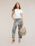 T-shirt in jersey con cuore in paillettes image number 3