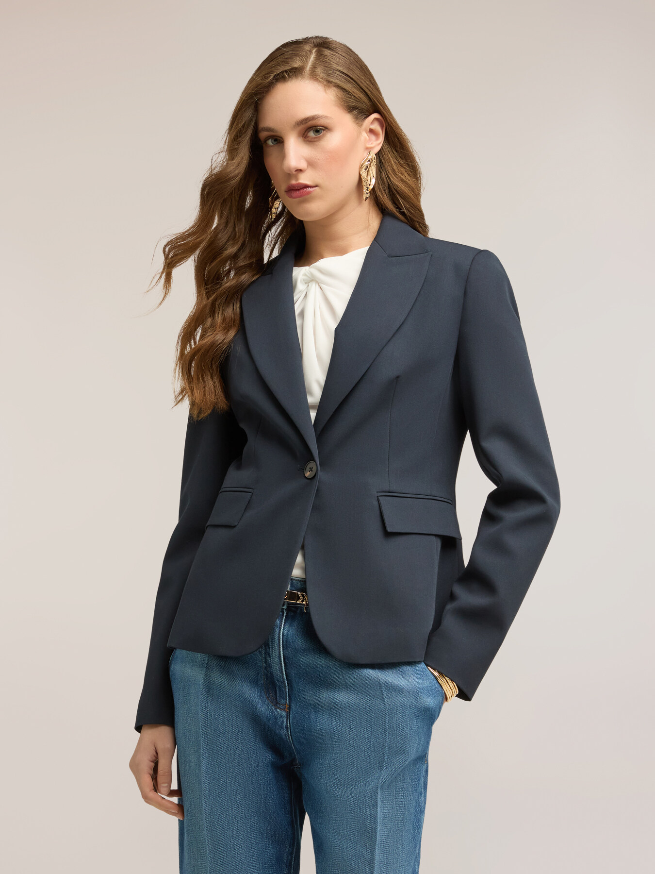 Blazer monopetto con revers image number 2
