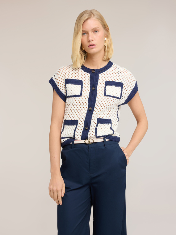 Cardigan in maglia traforata con tasche