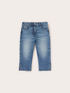 Jeans capri con spacco image number 4