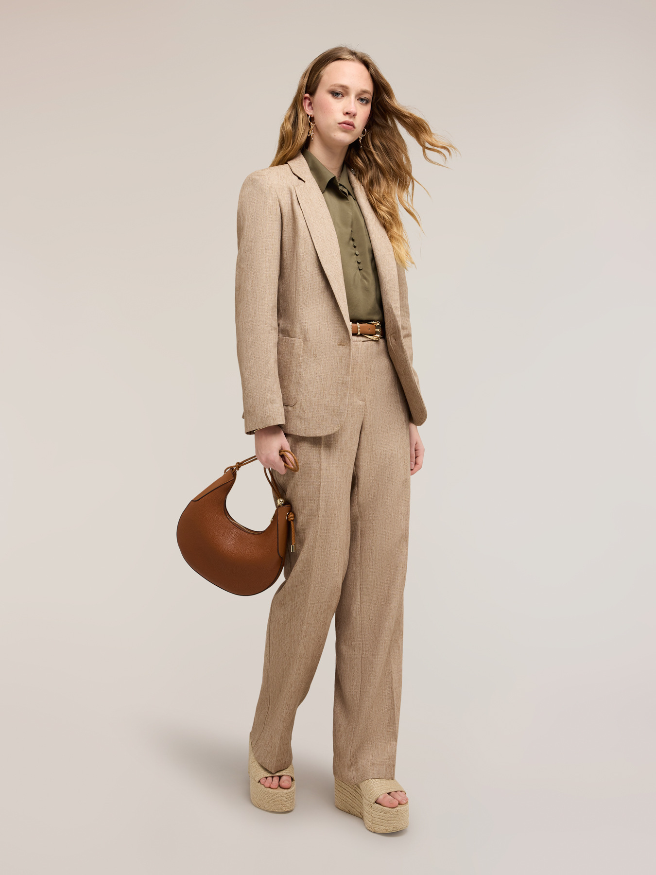 Blazer monopetto misto lino image number 3