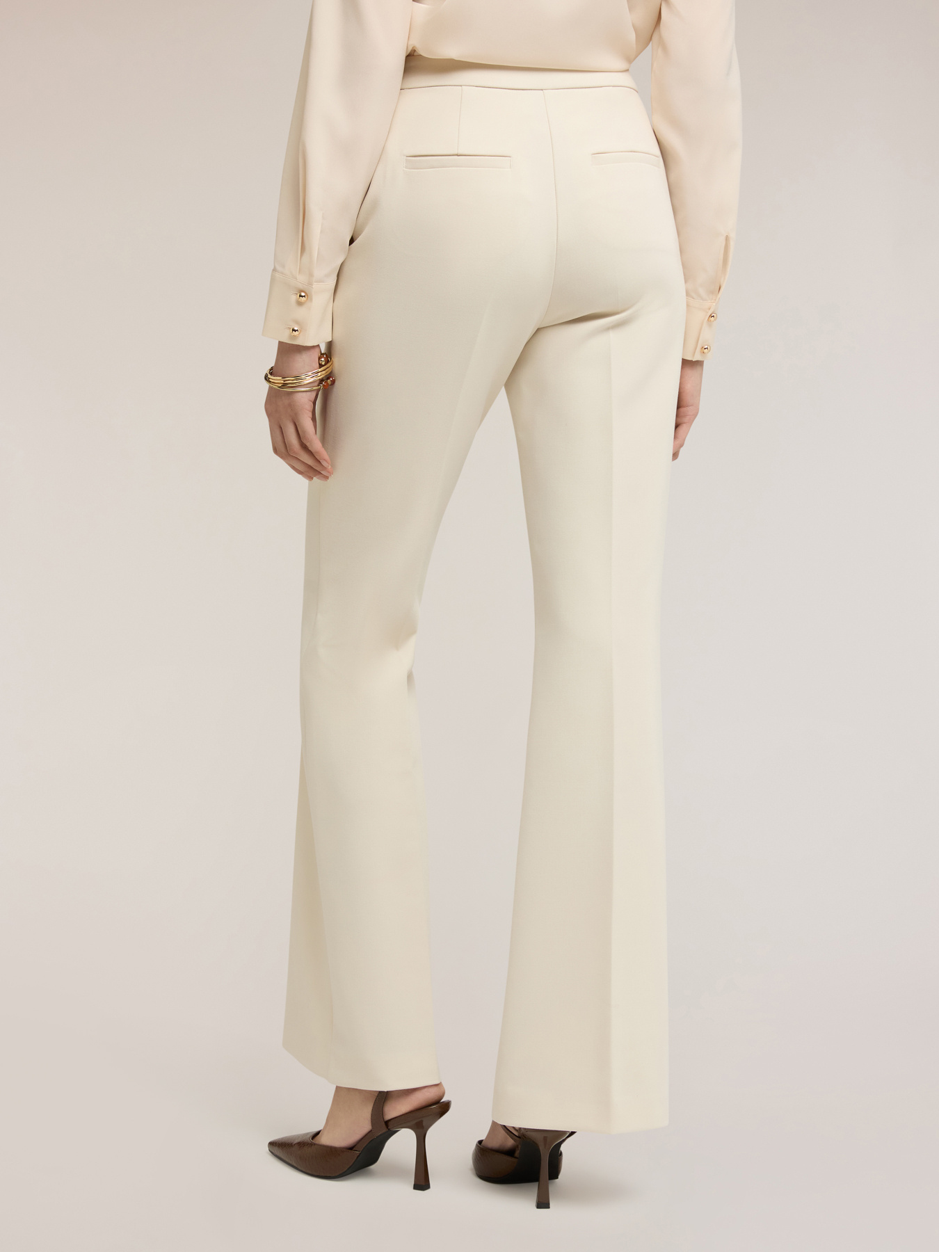 Pantaloni flare in tessuto armaturato image number 1