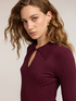 Maglia polo a coste in viscosa con cut-out image number 3