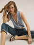 Gilet cropped in maglia lavorata image number 2