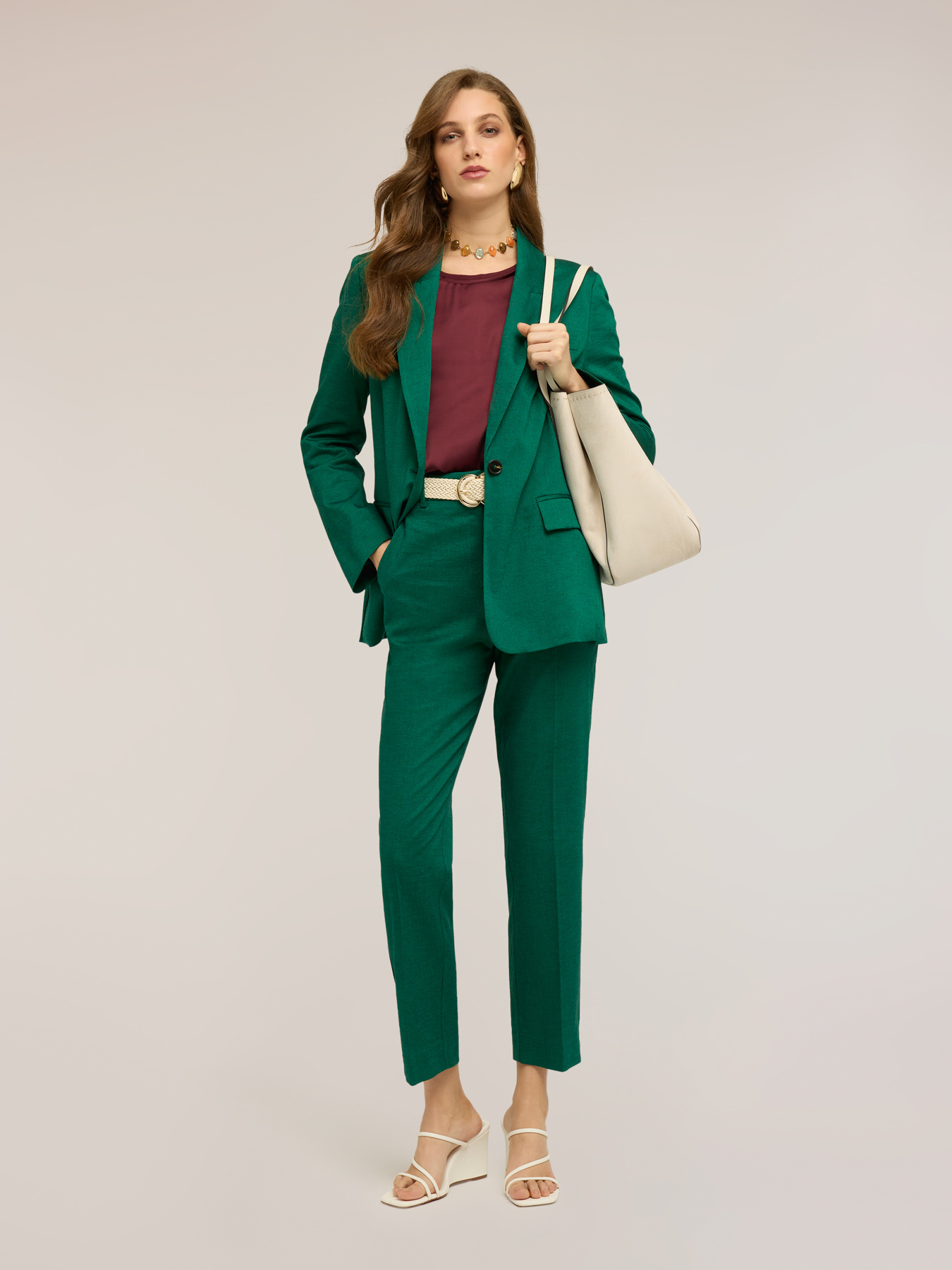 Pantaloni chino in misto lino image number 2