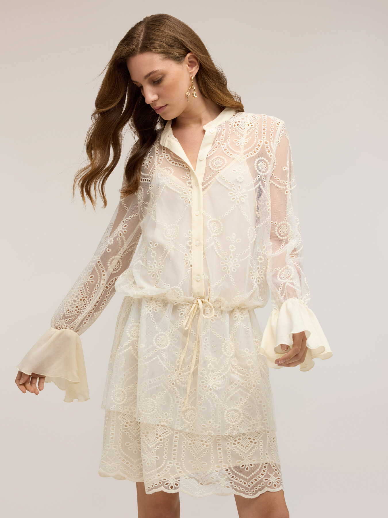Vestito chemisier in tulle ricamato image number 2