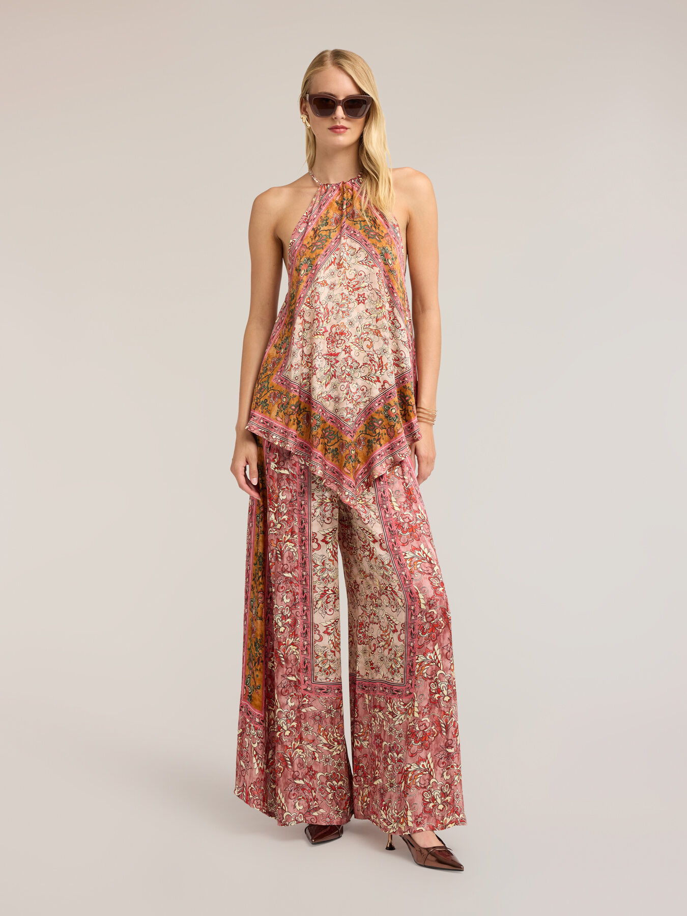 Top in raso con stampa paisley image number 2