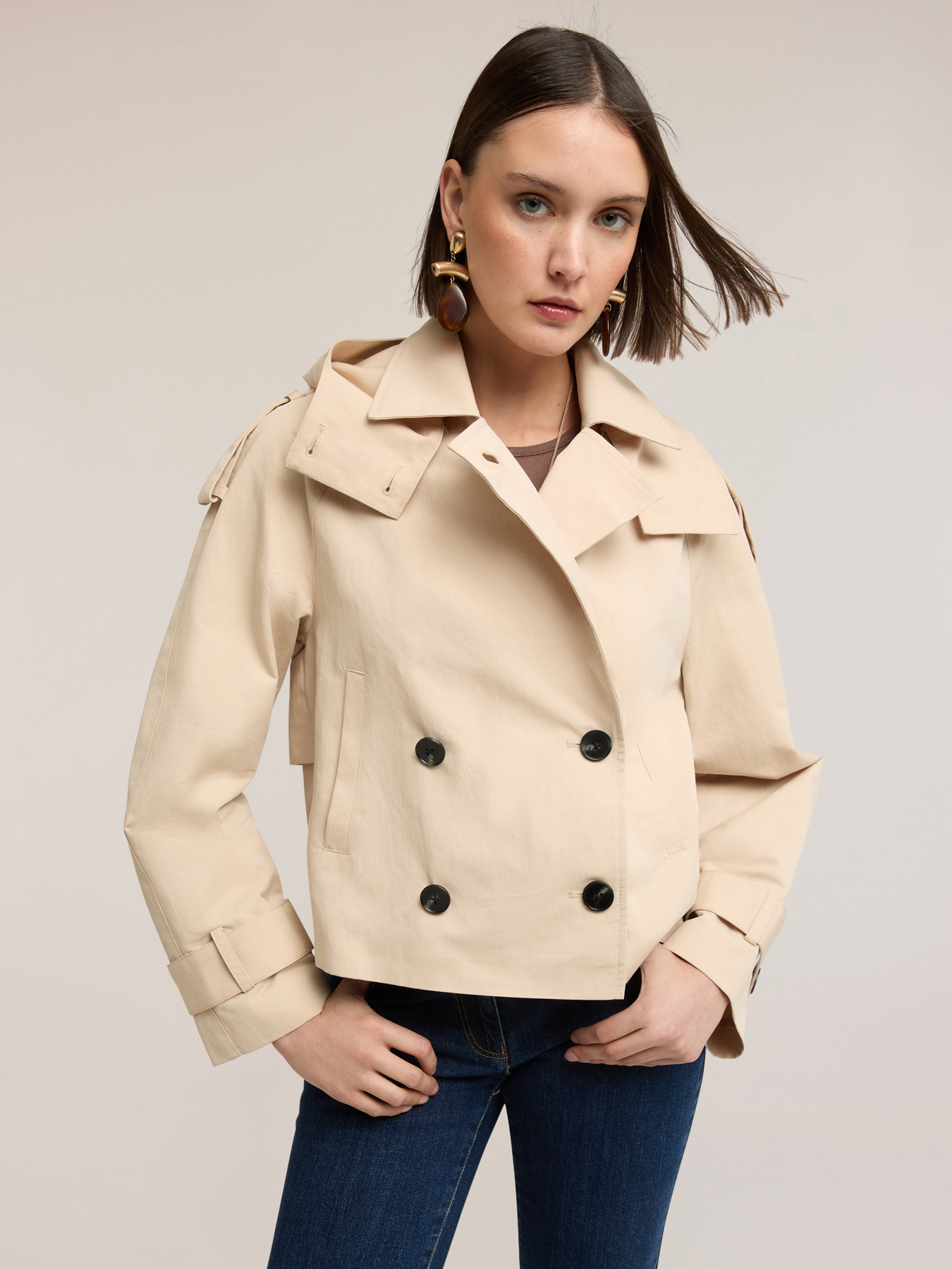 Trench corto in gabardina misto cotone image number 0