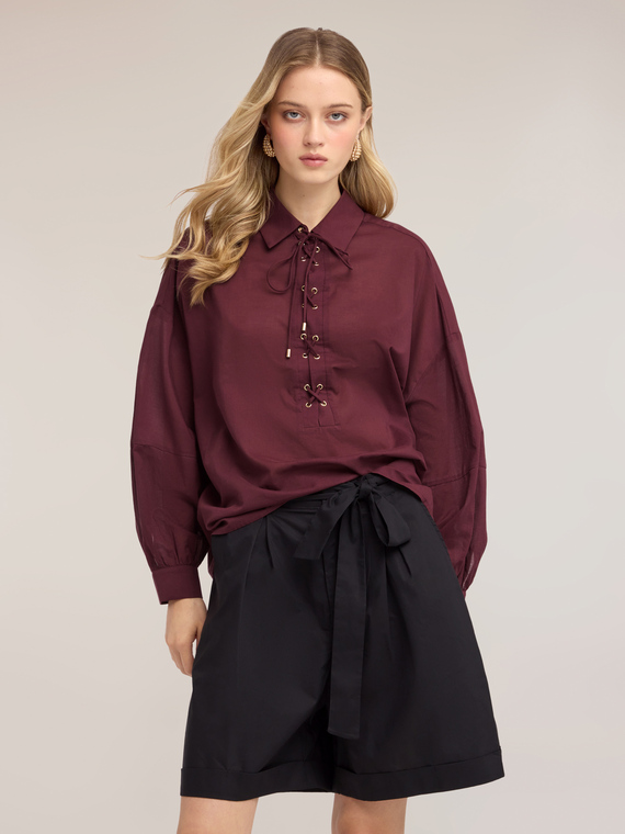 Camicia over in mussola con lacci