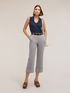 Pantaloni cropped a righe in misto cotone image number 2